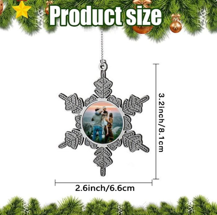 Christmas-round-ornament-with-snowflakes-size