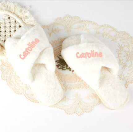 Bridesmaid-Personalized-slippers